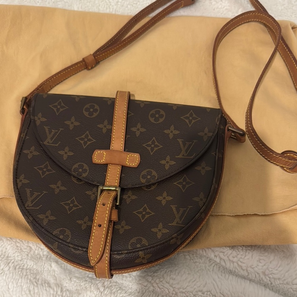 Louis Vuitton Chantilly Crossbody Bag